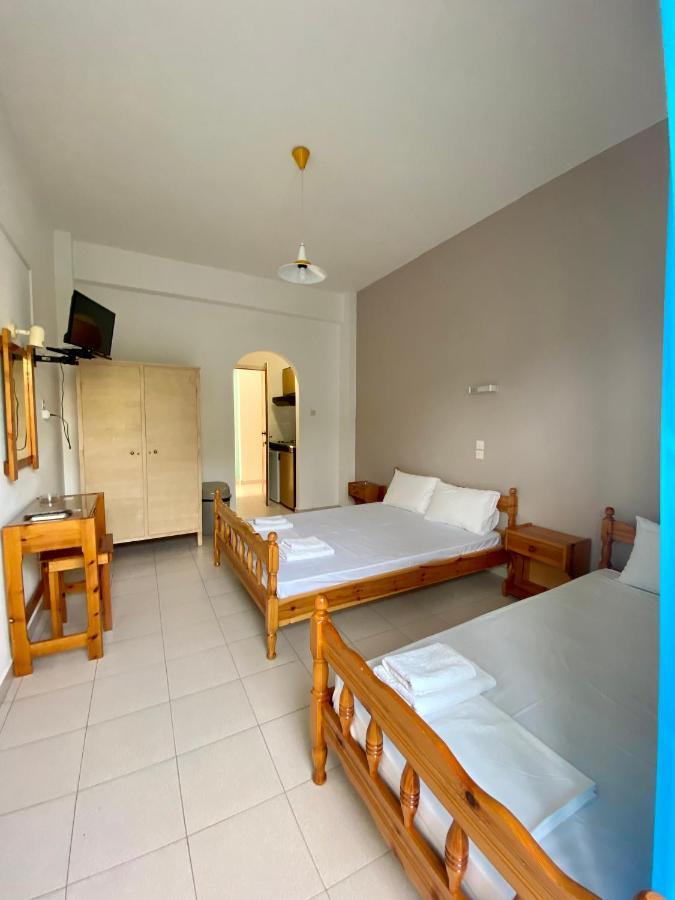 Maria Studios Agia Marina  Bagian luar foto